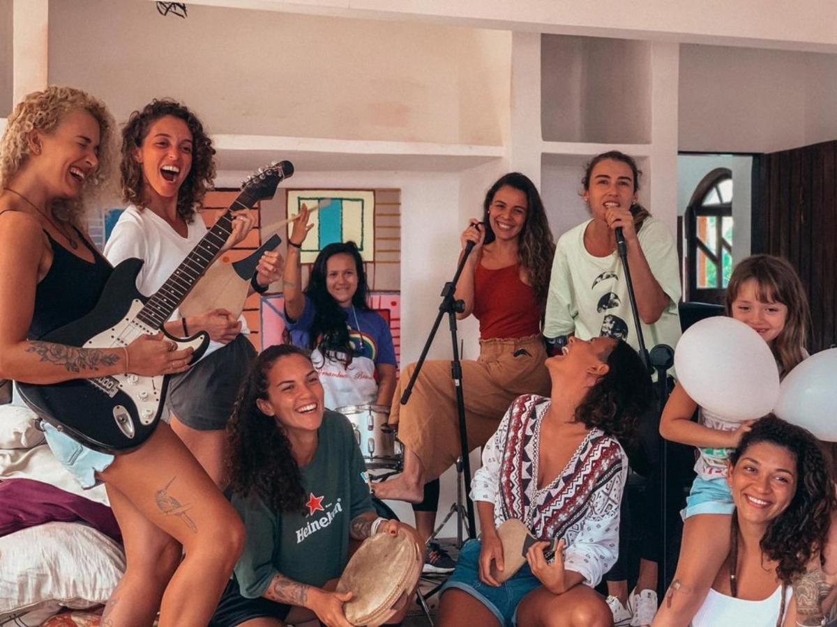 Mais Que Nada Itacare - Hostel, Bar & Breakfast Bagian luar foto