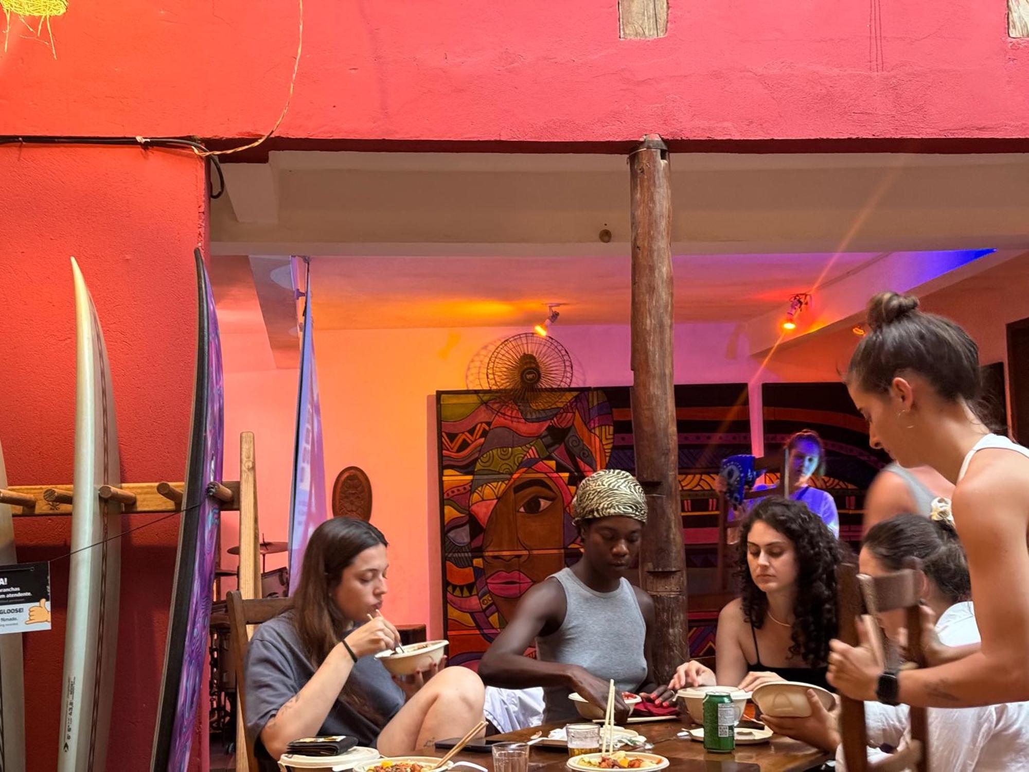Mais Que Nada Itacare - Hostel, Bar & Breakfast Bagian luar foto